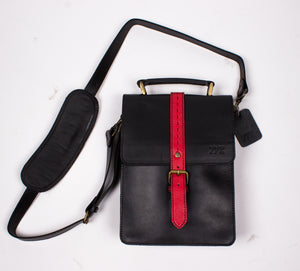 Distressed Leather Travel Messenger